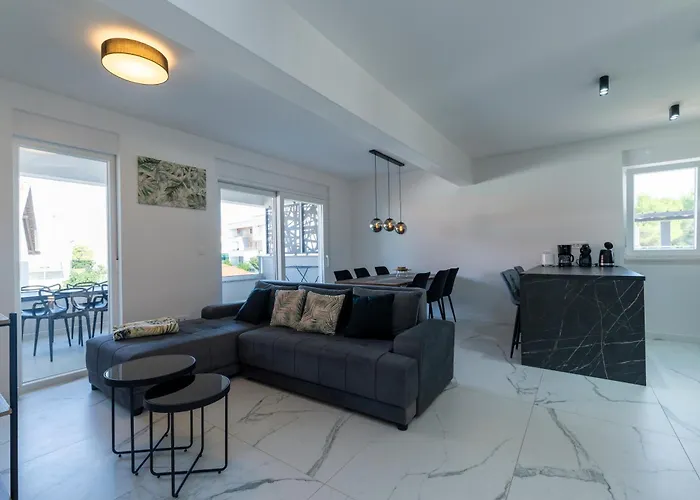 Sea Breeze زادار